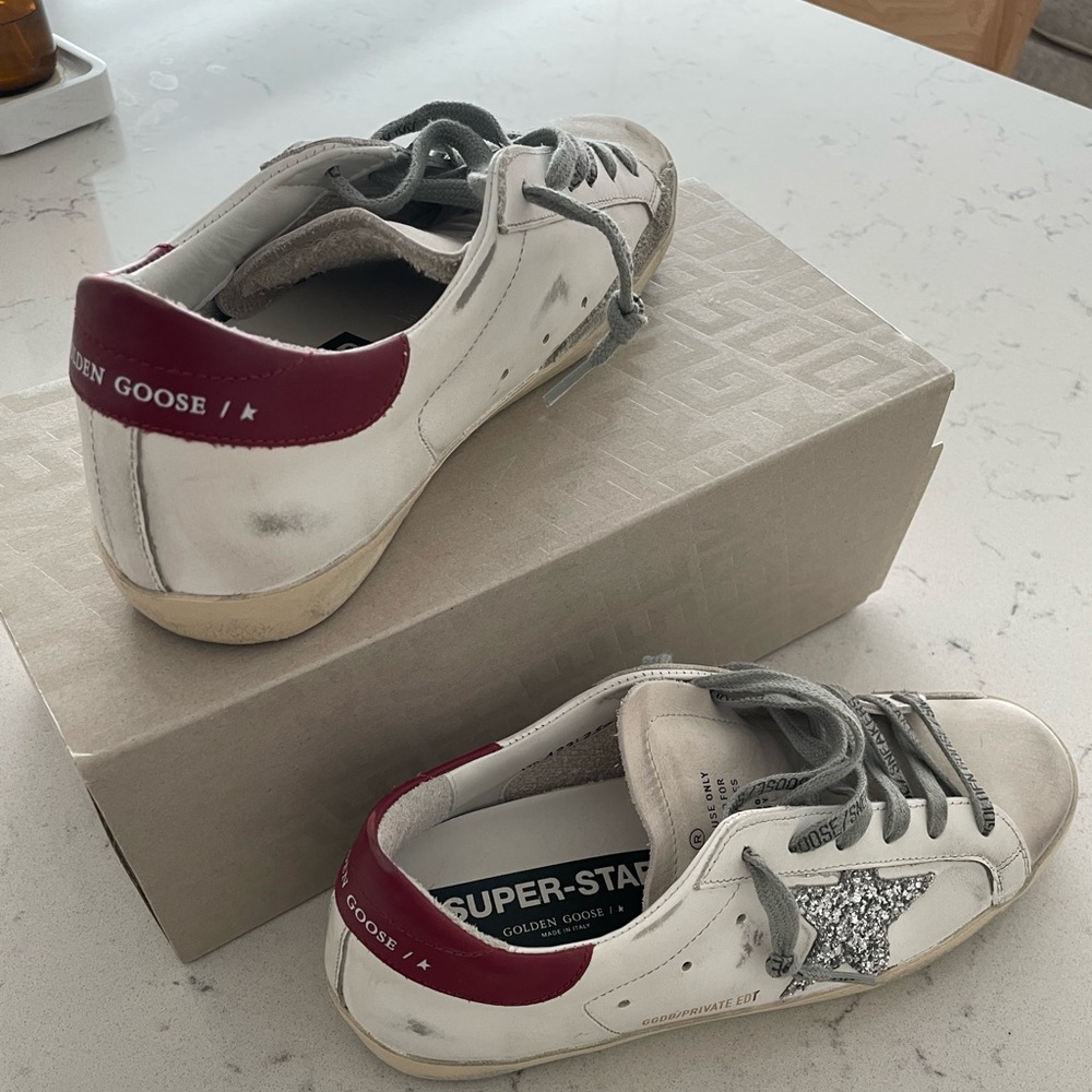 Golden Goose Sneakers